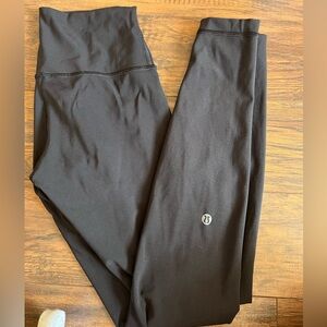 Lululemon Wunder under
